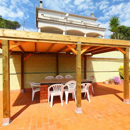 度假居 Holiday Home Alzina *