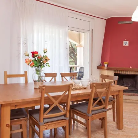度假居 Holiday Home Alzina