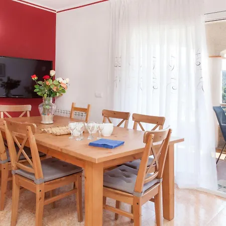 Holiday Home Alzina Σπίτι διακοπών *